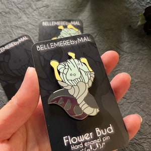 Flower Bud pin