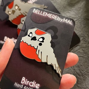Birdie pin