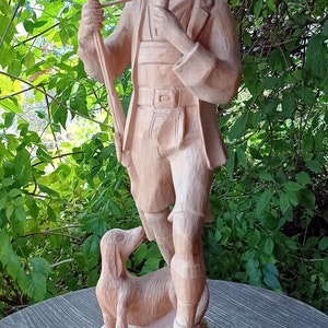 SALE Wooden figurine of a hunter with dog, souvenir from the Allgäu region, vintage 70s/80s