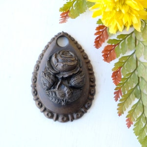 Victorian Vulcanite Roses Mourning Pendant, Rose Flowers, Sentimental Memento Mori Sweetheart, Antique Gothic Witchy Steampunk Birthday Gift
