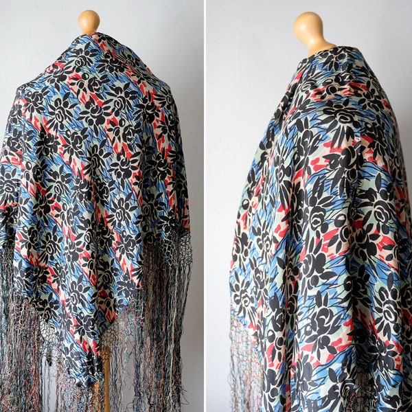 Vintage 1920s 1930s Art Deco Abstract Floral Printed Fringed Piano Shawl or Wrap, Black Red Blue Flowers, Flapper Hippy Boho Wedding Gift