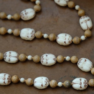1920s Max Neiger Egyptian Revival Scarab Beetle Beaded Necklace, Vintage Art Deco White and Cream Czech Glass, Flapper Beads, Ancient Egypt image 3