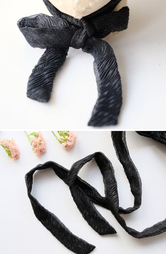Antique Victorian Crepe Silk Black Mourning Bonne… - image 8