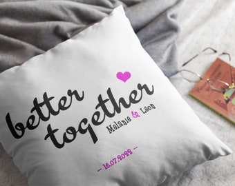Geschenke zur Hochzeit - Kissen personalisiert "better together"