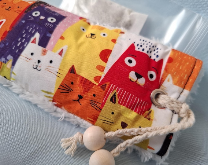 Mausi Knuffelkussen with catnip