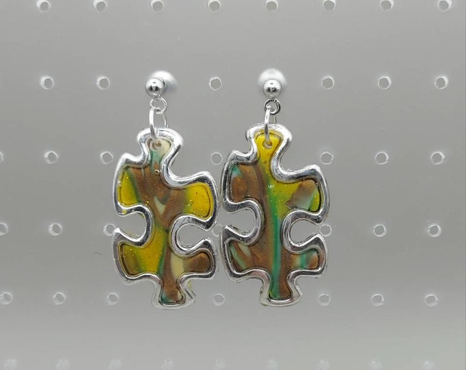Modern earrings