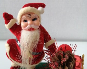 Vintage Dancing Santa Figurine, Christmas Decor, 1946 Era