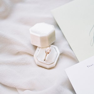 Caja de terciopelo blanco para anillos, caja para anillos de propuesta, caja para anillos de compromiso, caja de terciopelo para anillos de boda, caja vintage para anillos, regalo de boda