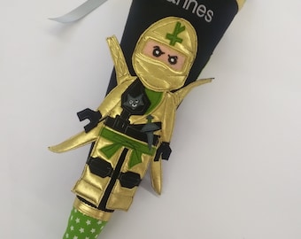 Schultüte Ninja gold, Schultüte Mädchen,Schultüte Junge,Zuckertüte Ninja,Dekokissen,Einschulung,Kindergarten,schwarz grün,goldener Ninja