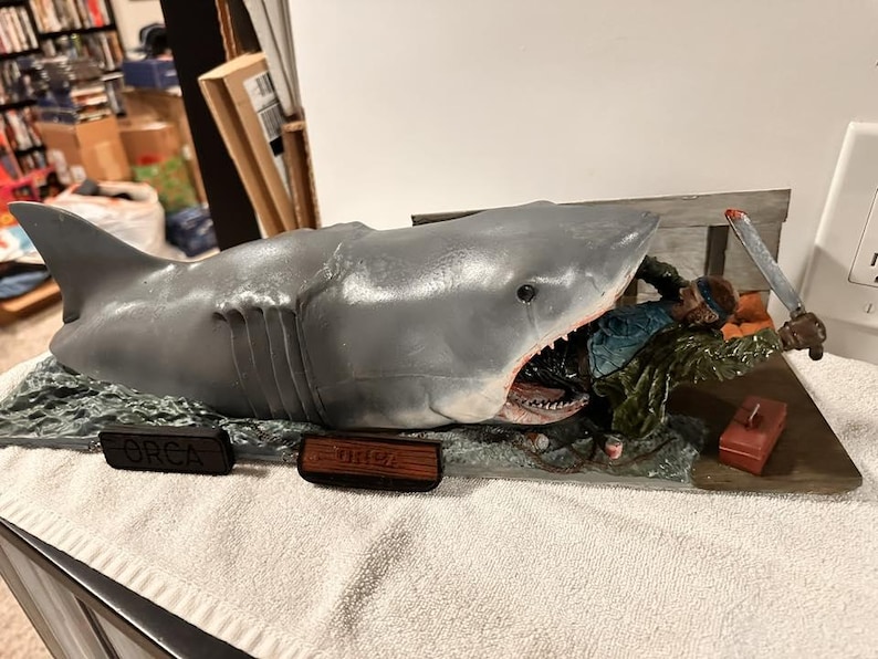 Jaws/Quint DIY resin model kit ( Untrimmed/Uncut/UNASSEMBLED/UNPAINTED) image 8