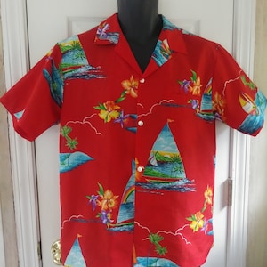 Men&#39;s Vintage Hawaiian Red Shirt Button Down Shirts Size M // Made in Hawaii // Shoreline Hawaii