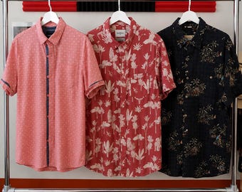 Men Short Sleeves Button Down Shirts Size L ***CHOOSE ONE***