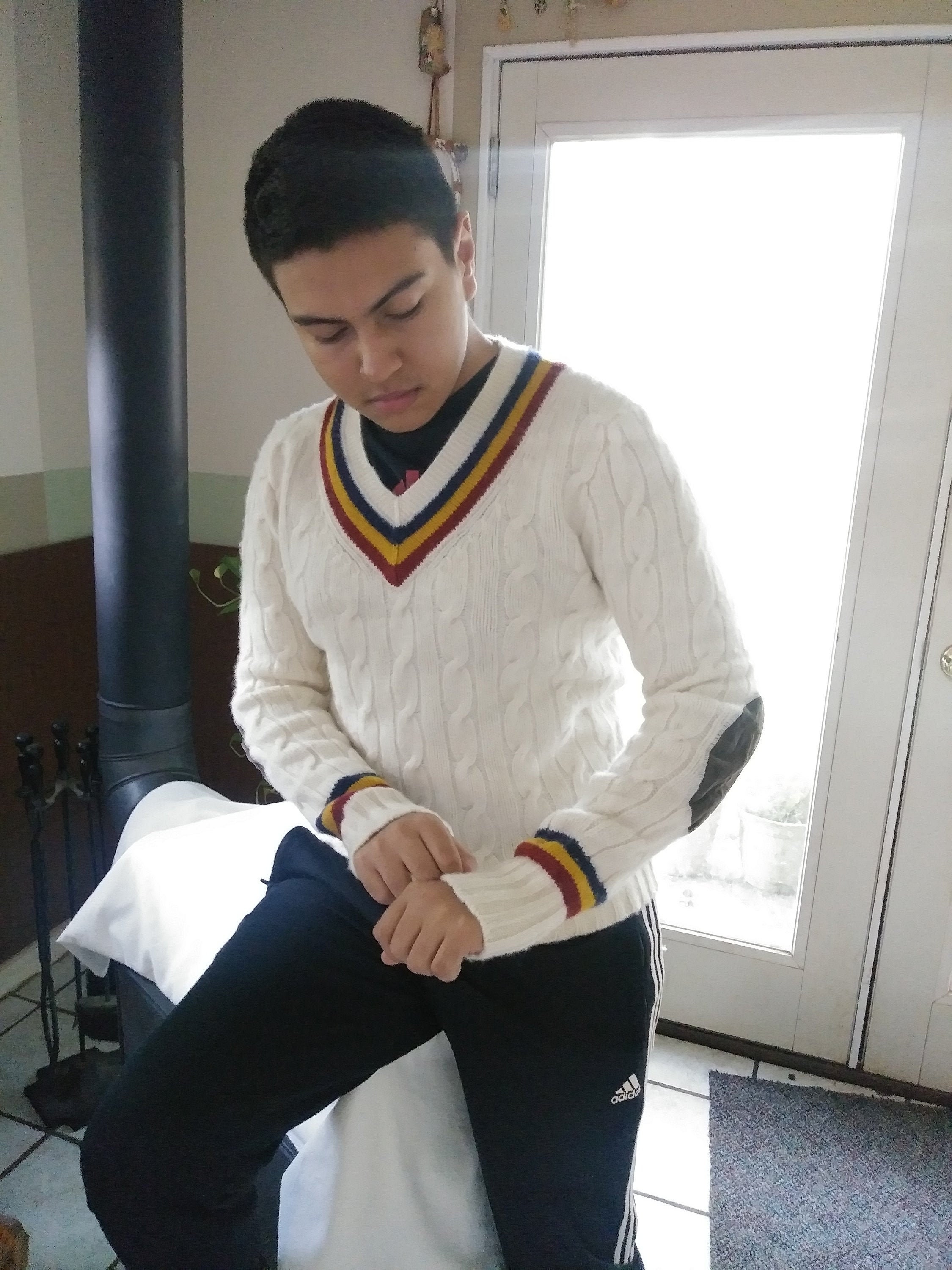 REDUCED TOMMY HILFIGER V Neck Lambswool 