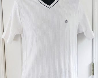 Colombia Pat-Primo T-Shirt Size L / V/Neck / Short Sleeves / White and Blue Trim