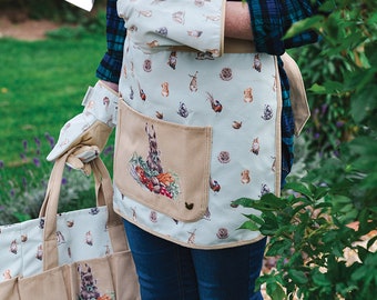 Garden apron with rabbit motif