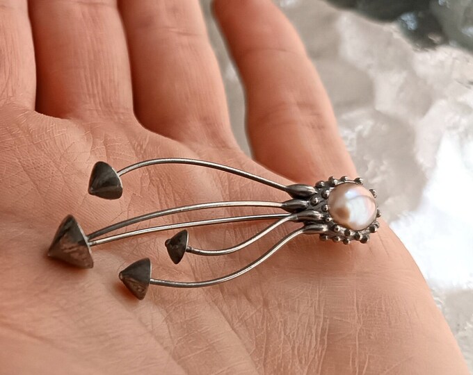 Handcrafted Forest Magic Mushroom Brooch - Psychedelic Aesthetic Jewelry