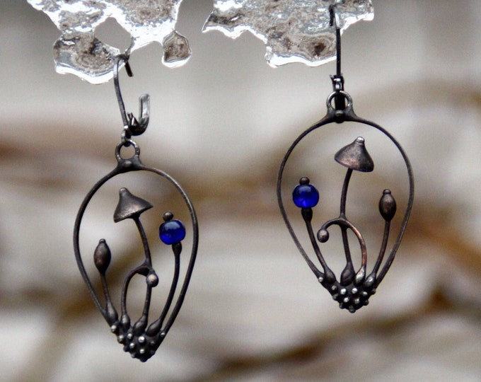 Mushroom earrings, mushroom jewelry, psychedelic drops earrings, psychedelic jewelry, witch gift forest earrings, boho hippie earrings.