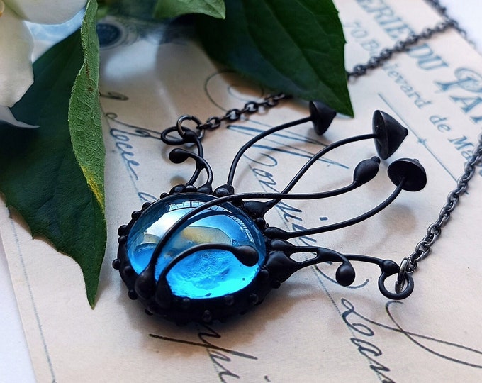 Magic mushrooms witch fairy hippie psychedelic necklace with blue glass, mushroom pendant, floral botanical forest fungi naturecore jewelry.