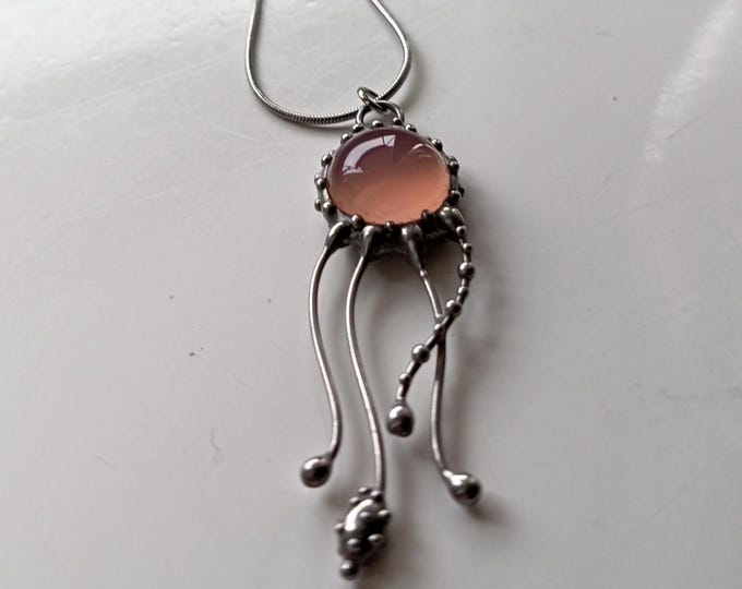 Ocean creatures jellyfish stained glass necklace with rose agate stone, unuque sea lover gift, unusual suncatcher octopus pendant.