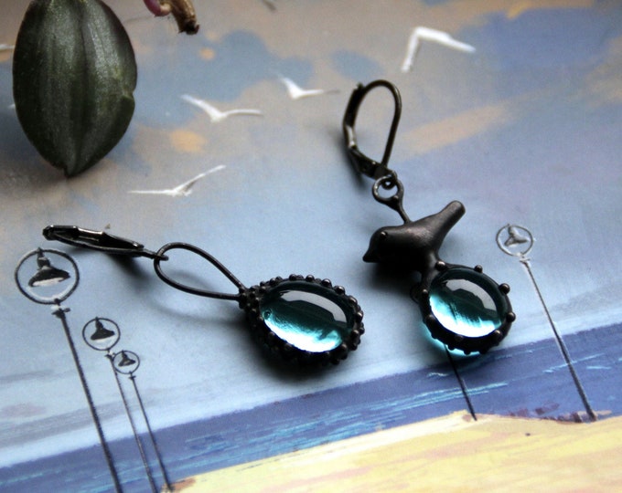 Asymmetrical stained glass earrings black metal bird inspired by wild forest nature, art nouveau boho earrings, aesthetic forest jewellery.