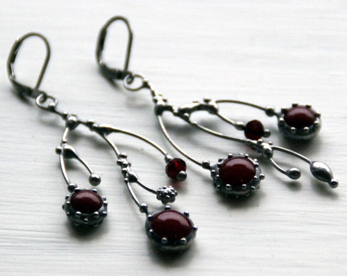 Asymmetrical metal branch earrings with red glass, tree branch earrings, aymmetrical jewelry, forest branch earrings, asymmetrical boho