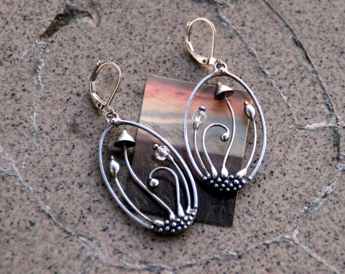 Forest mushroom silver metal oval earrings with clear glass, fungi hippie fairy witch earrings, bohohippie jewelry, witchcraft forest style
