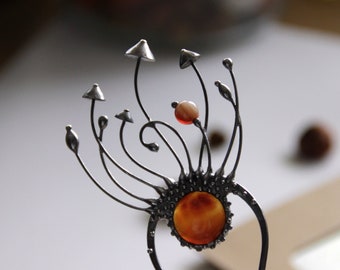 Mushrooms aesthetic forest hair pin, fungi boho hippie hair pin with agate stone, unique witch style jewelry inspired by wild nature.