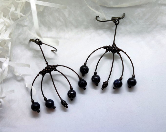 Handcrafted Boho Floral Earring with Aventurine, Woodland Flowers Botanical Handmade Jewelry, Aesthetic Forest Witch Unique Gift