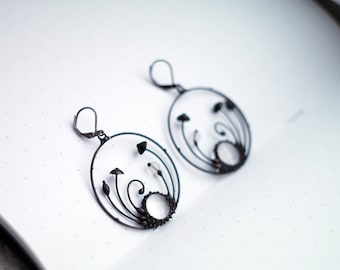 Forest hoop earrings with metal magic mushrooms and clear glass, woodland design, wicca witch mushroom jewelry, psylocibe round earrings.
