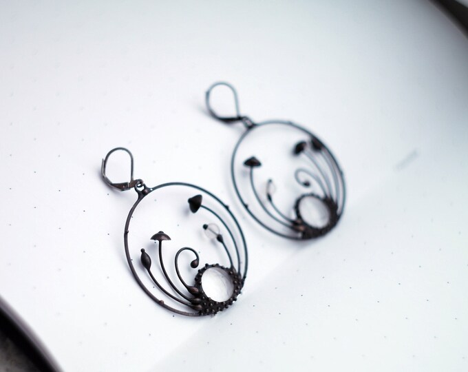 Forest hoop earrings with metal magic mushrooms and clear glass, woodland design, wicca witch mushroom jewelry, psylocibe round earrings.