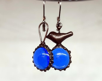 Blue glass boho wildnature earrings bird, asymmetrical bohemian, minimalist naturecore earrings, hippie style forest fairy jewelry