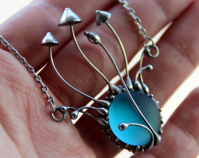Handmade metal magic mushrooms necklace, witch pendant, foreststyle necklace, fungi pendant, stained glass witch jewelry necklace.