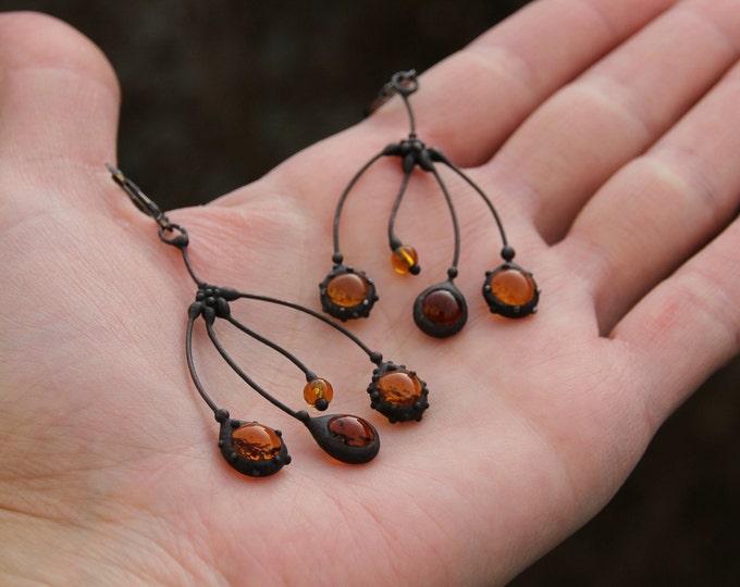 Asymmetrical tree branch earrings, asymmetrical jewelry, forest branch earrings with brown glass, forest jewelry, witch jewelry, hippie