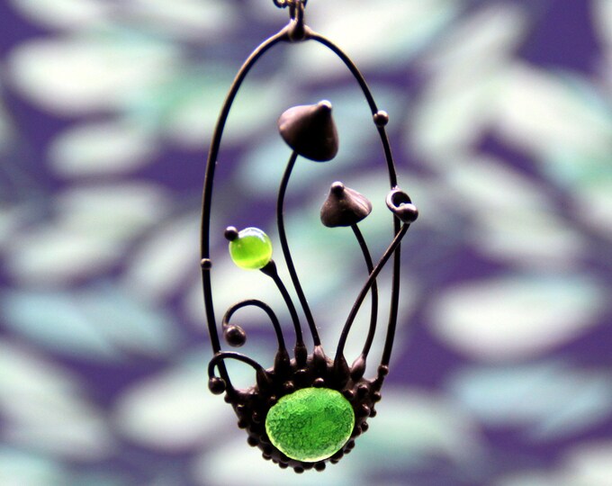 Mushroom necklace, mushroom jewelry, hippie necklace, witch necklace, handsclulpted mushroom pendant, forest pendant, psychedelic pendant