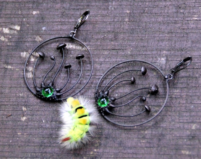 Amanita magic mushrooms forest witchcraft hoop earrings, fungus hoop erarrings, boho hippie fungi earrings, fairy jewelry, aesthetic jewelry