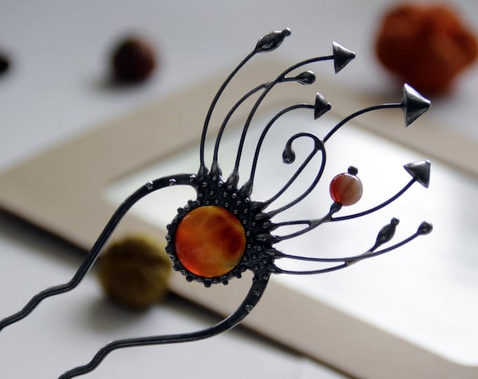 Mushrooms aesthetic forest hair pin, fungi boho hippie hair pin with agate stone, unique witch style jewelry inspired by wild nature.