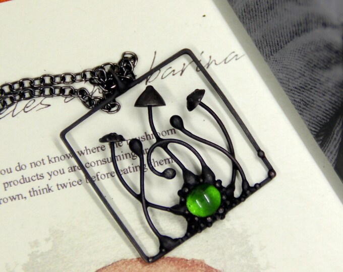 Forest festival handcrafted metal amanita magic mushrooms necklace with green glass, witchy foreststyle clothing, unusual nature lover gift