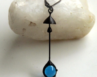 Witchcarft aesthetic magic mushroom single earring, inspired by wild nature fungi toadstool mono earring, bohemian forest gift.
