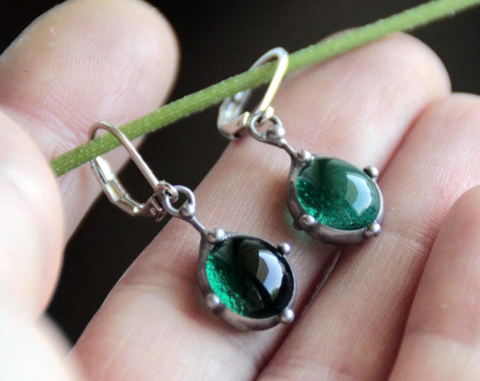 Stained glass author's boho hippie jewelry green earrings, Handmade green glass suncatchers earrings, unique simple earrings gift for woman.
