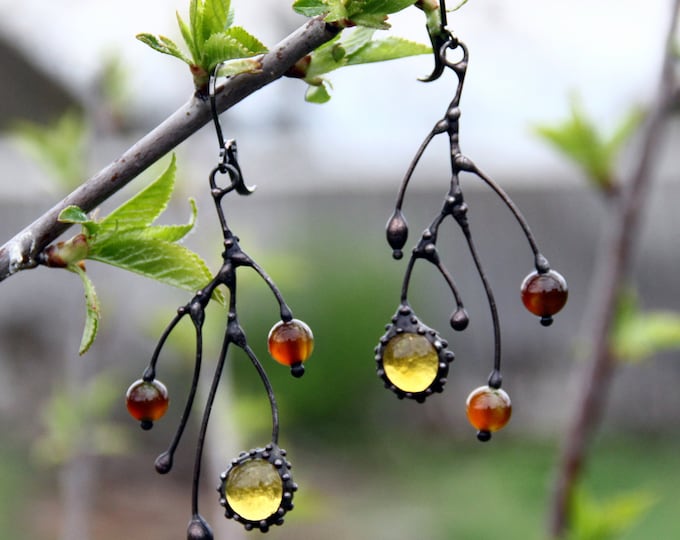 Asymmetrical forest branch earrings with yellow glass, tree branch earrings, asymmetrical jewelry, forest jewelry, witch jewelry, hippie