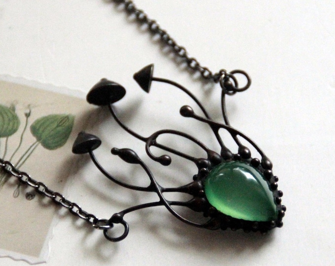 Mystical forest psychedelic necklace magic mushrooms pendant with green agate stone, fungi nature botanical floral jewelry, witchy gift.