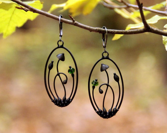 Hippie earrings, mushroom jewelry, mushroom earrings, boho earrings, psytrance, witch jewelry, forest earring, magic mushroom, psychedelic