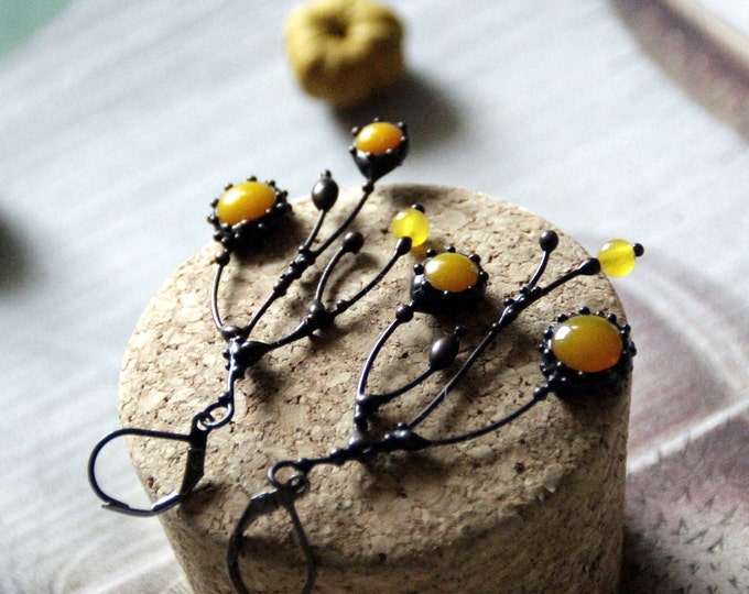 Unusual boho hippie asymmetric forest tree branch earrings with yellow stained glass, aesthetic floral botanical jewelry witch earrings.