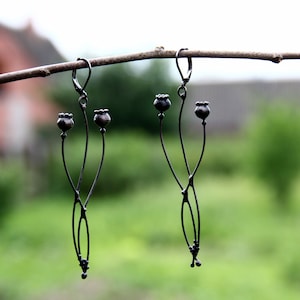 Metal Poppy earrings, boho earrings, hippie earrings, poppy, forest jewelry, witch jewelry, witch earrings, metal flower earrings, love