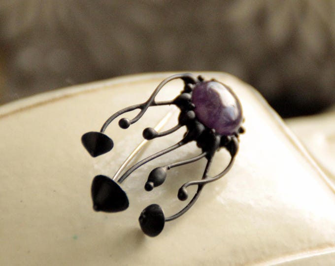 Handmade magic forest mushrooms brooch with purple amethyst stone, stained glass fungus toadstools brooch, unuque forest witchy vibes gift.