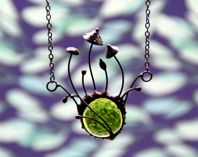 Mushroom glass pendant, mushroom necklace, mushroom jewelry, hippie necklace, boho necklace, witch jewelry, forest pendant, amanita pendant