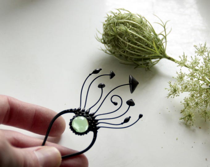 Mystical witchy vibes handmade magic mushrooms forest hair pin, aesthetic fairy jewelry inspired by nature, witchcore toadstool jewelry.