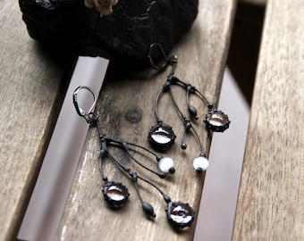 Tree branch earrings, asymmetrical jewelry, asymmetrical metal branch earrings with clear glass, witch earrings, asymmetrical boho, forest