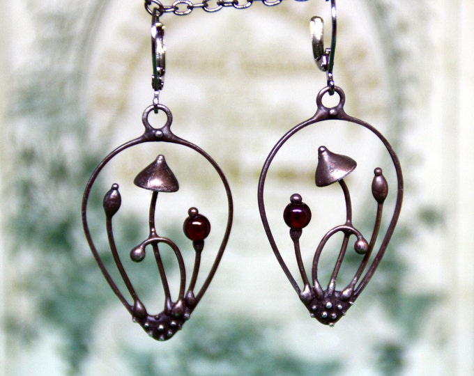 Mushroom earrings drops, magic mushroom jewelry, psychedelic jewelry, witch jewelry, forest earrings,  boho hippie earrings
