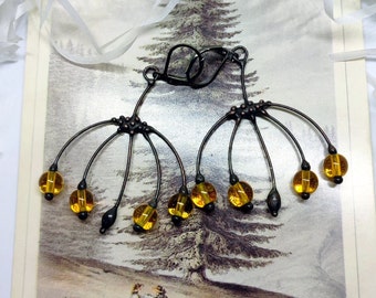 Handmade forest fairy style metal earrings, boho naturecore, witchcraft, aestheticjewelry, modern hippie flower power earrings, bohemian art